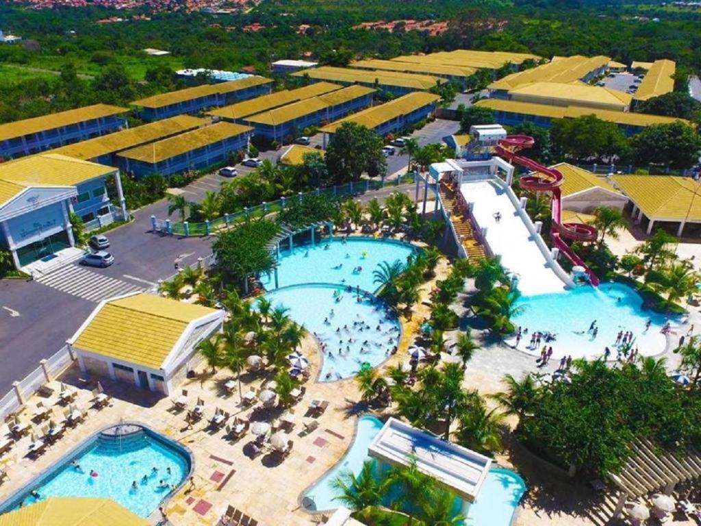 Lacqua Diroma Apartamento Completo Com Fogao, Geladeira, Micro-Ondas, Piscina 24H, Acomoda Ate 5 Pessoas Caldas Novas Exterior foto